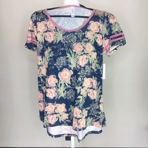 Lularoe Classic Tee S